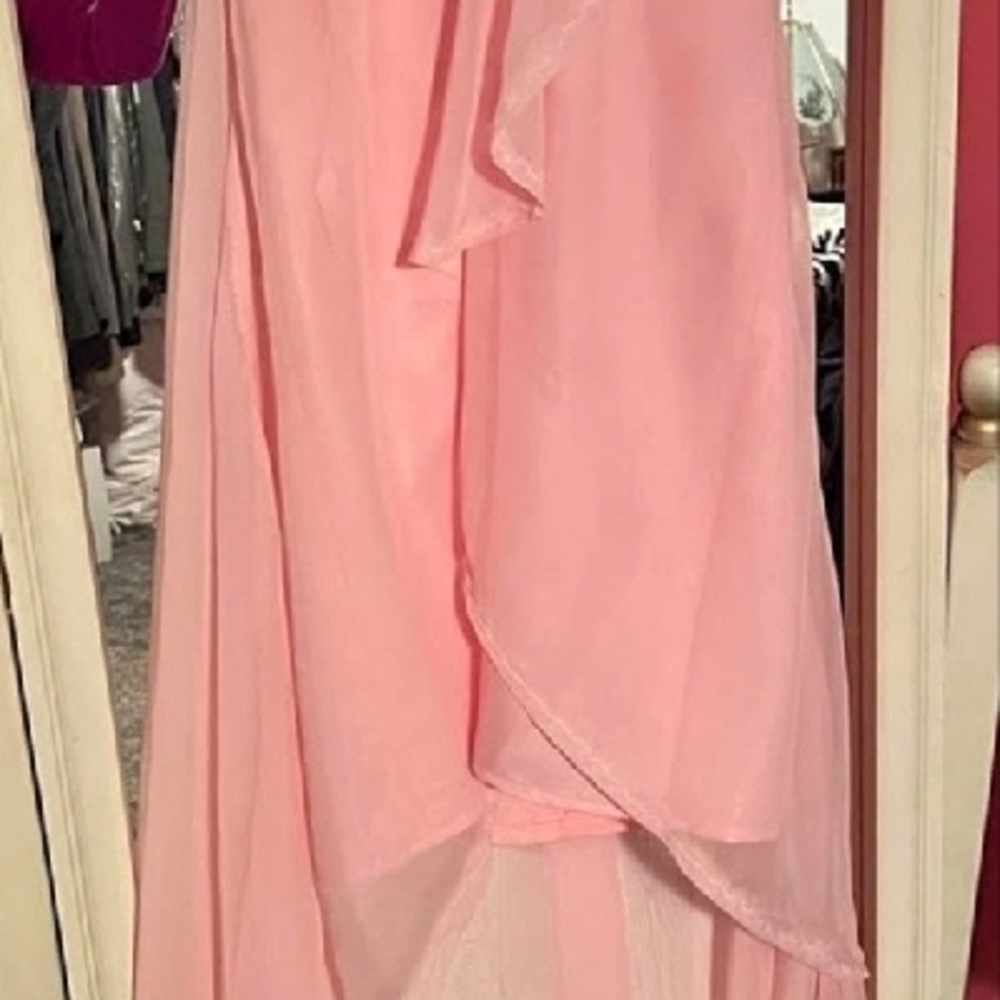 Elegant Pink Chiffon Dress